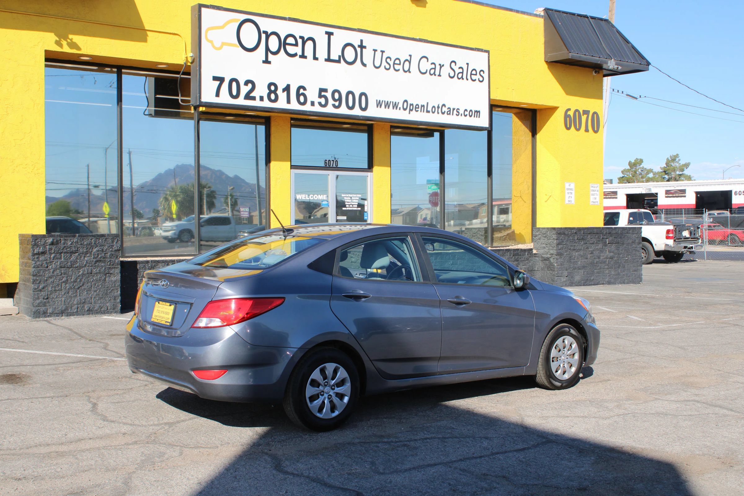 Used 2017 Hyundai Accent SE FWD image 24