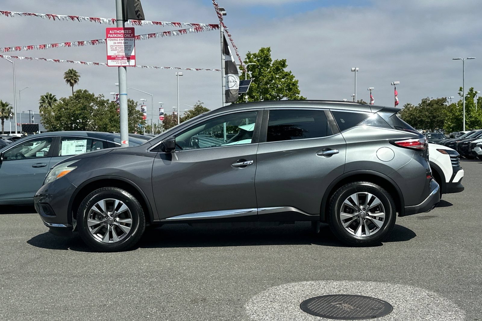 Used 2016 Nissan Murano SV FWD image 7