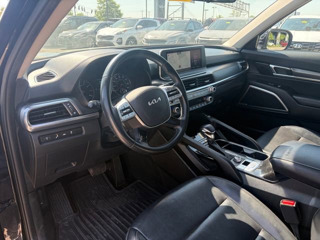 Used 2022 Kia Telluride S FWD image 5