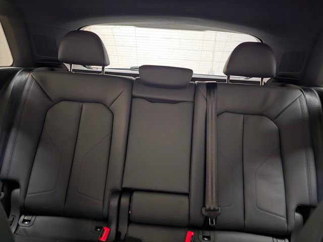 New 2025 Audi Q3 2.0T Premium w/ Convenience Plus Package image 28