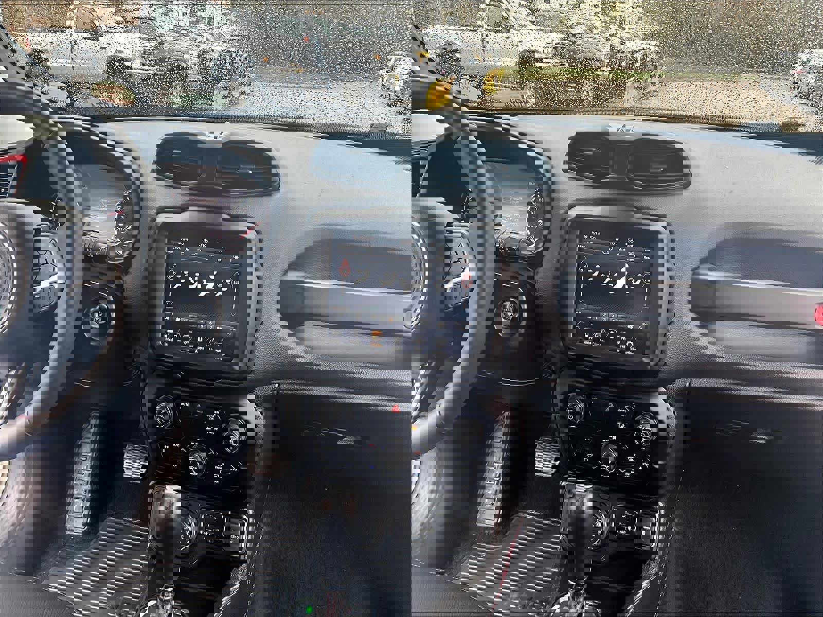 Used 2023 Jeep Renegade Trailhawk image 14