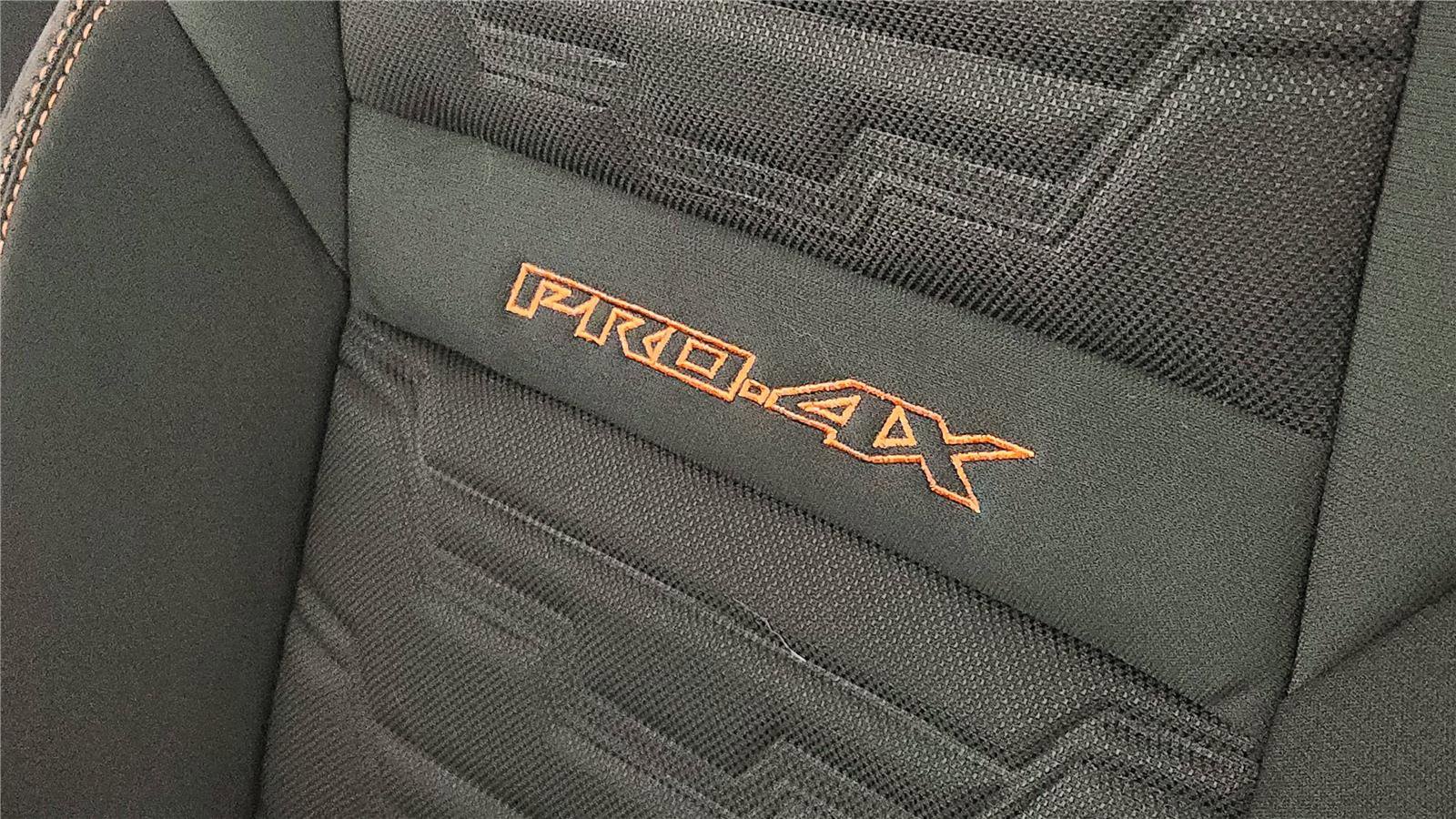 New 2026 Nissan Frontier PRO-4X w/ Pro-4x Convenience Package image 18