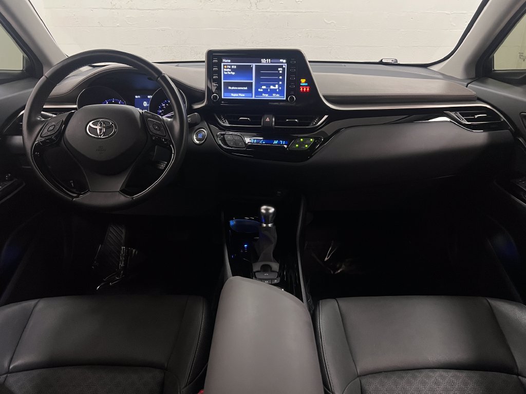 Used 2022 Toyota C-HR Limited FWD image 13
