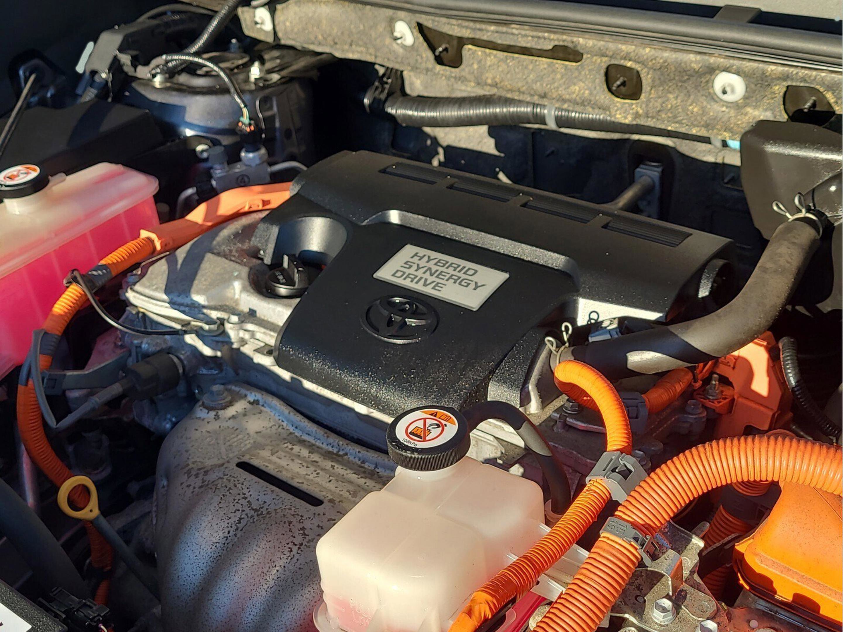 Certified 2018 Toyota RAV4 LE Plus image 25