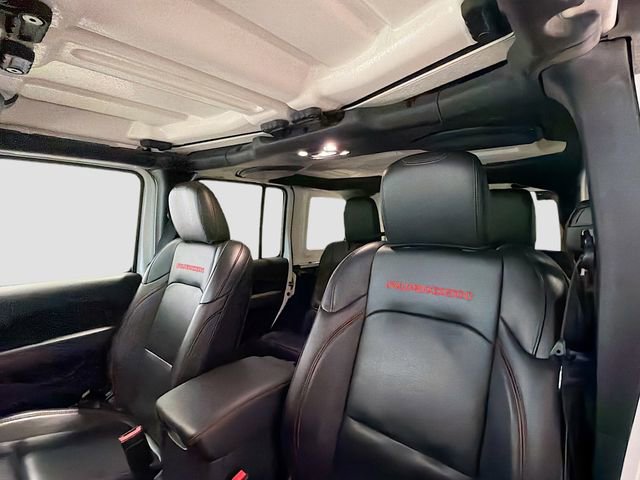 Used 2023 Jeep Wrangler Unlimited Rubicon w/ Cold Weather Group image 19