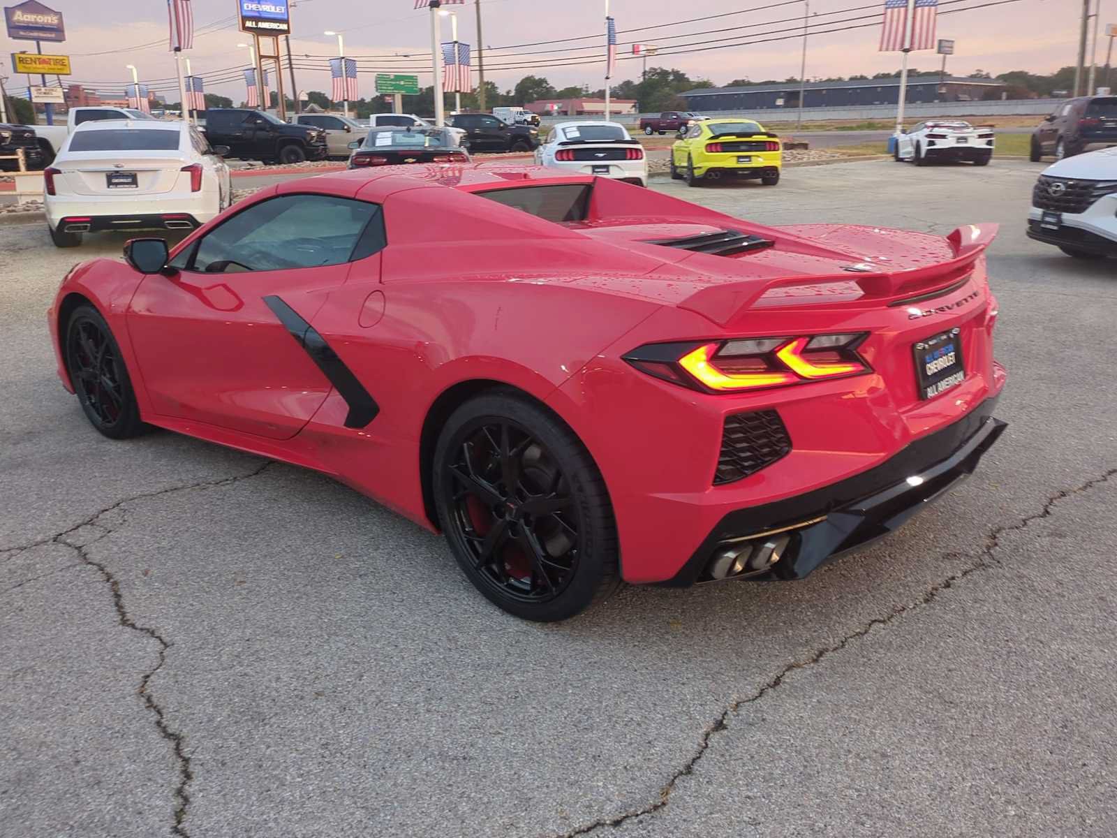 Used 2022 Chevrolet Corvette Stingray Convertible w/ Z51 Performance Package RWD image 6