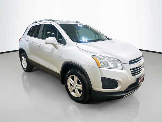 Used 2016 Chevrolet Trax LT w/ LT Convenience Package image 5