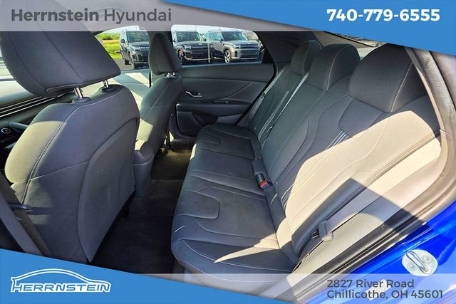 Used 2023 Hyundai Elantra SEL FWD image 23