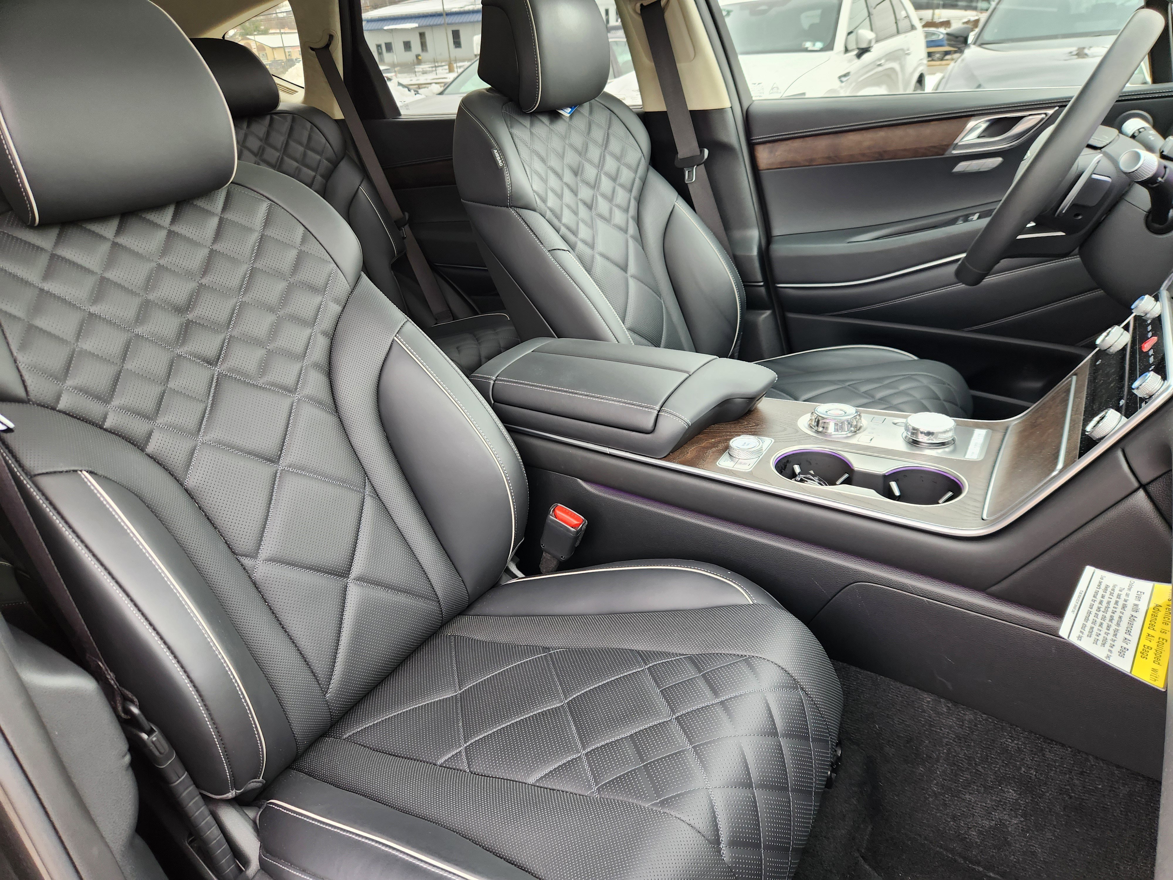 Used 2025 Genesis GV80 3.5T Prestige image 14