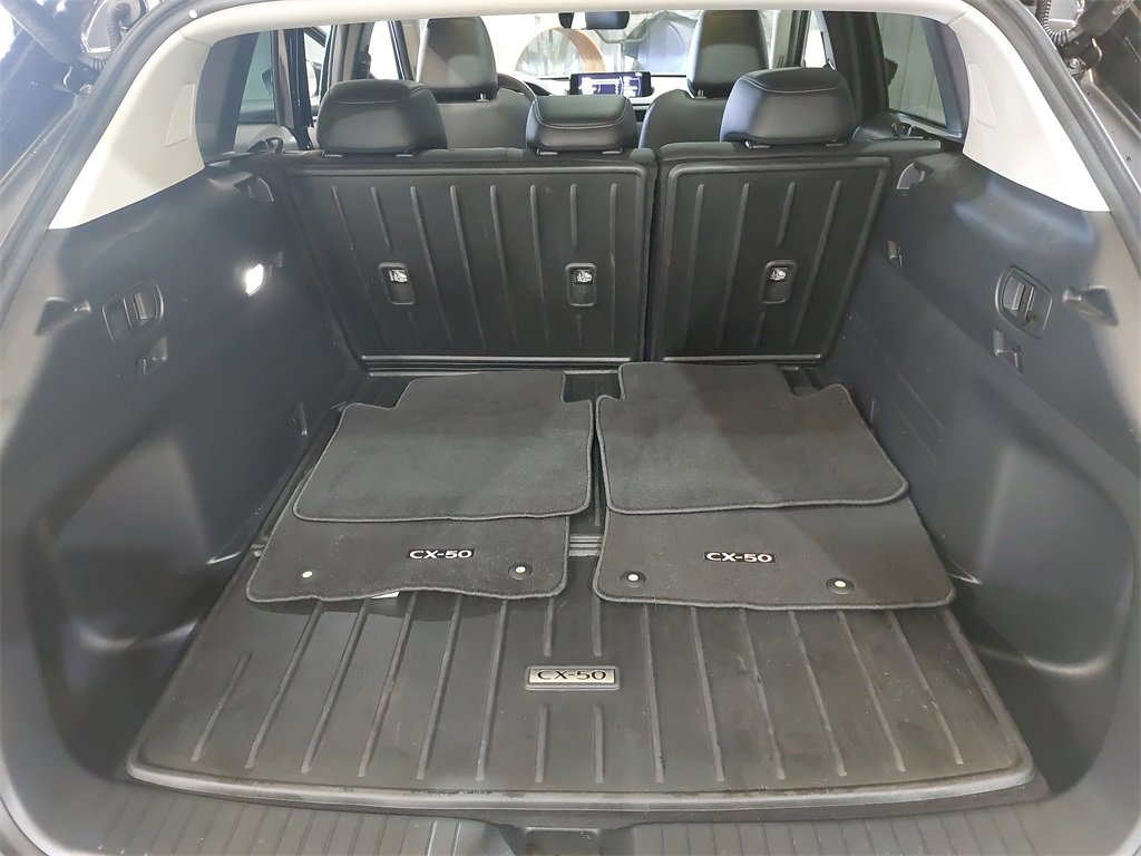 Used 2025 MAZDA CX-50 AWD 2.5 S w/ Weather Package image 12