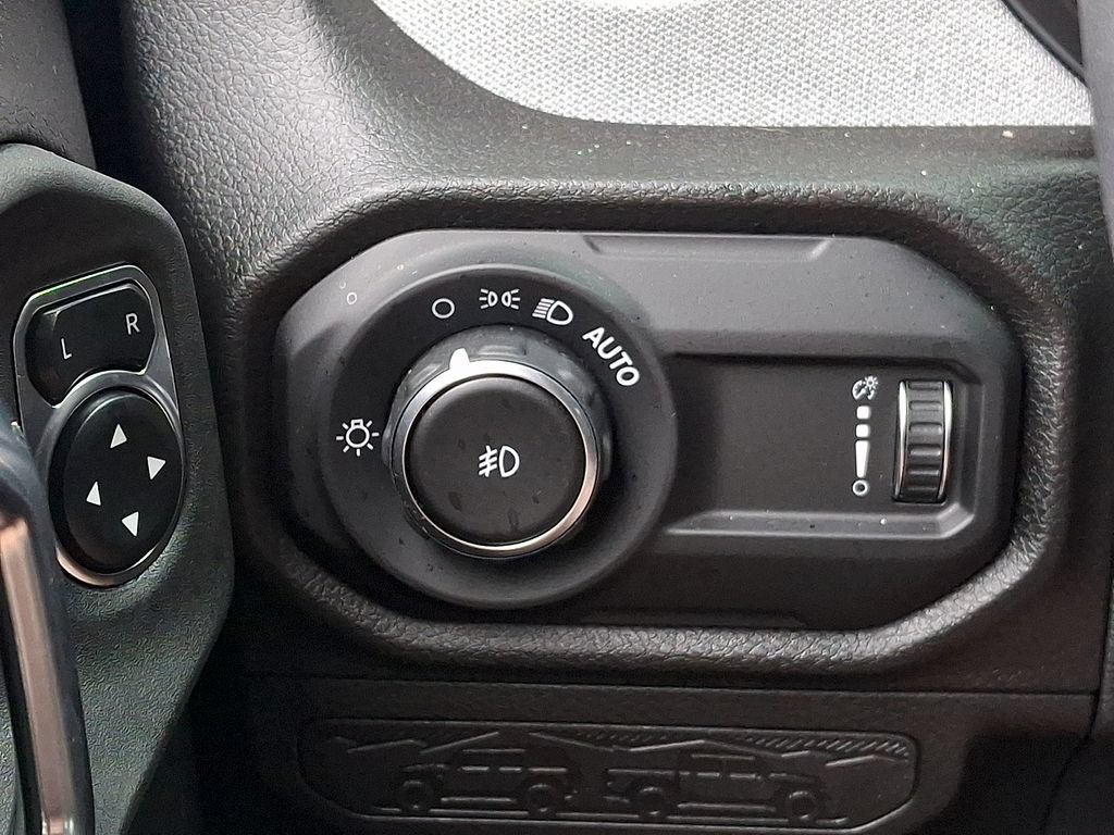 Used 2026 Jeep Wrangler Sport AWD/4WD image 26