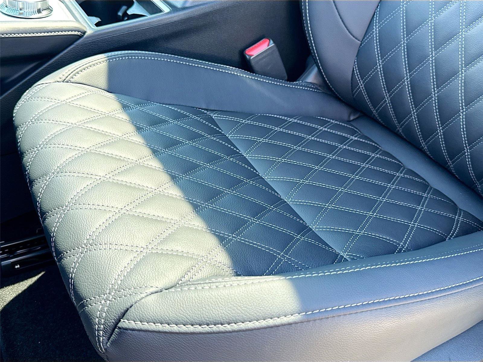 New 2025 Mitsubishi Outlander SEL image 20