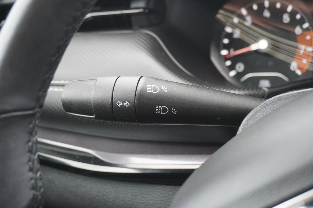 Used 2022 Jeep Compass Altitude w/ Convenience Group AWD/4WD image 17