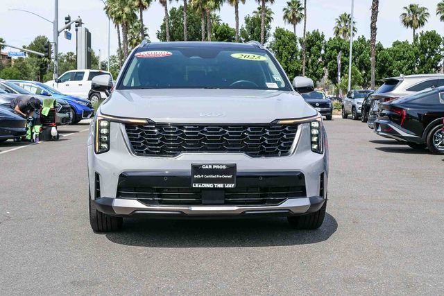 Certified 2025 Kia Sorento S w/ Panoramic Sunroof Package image 3