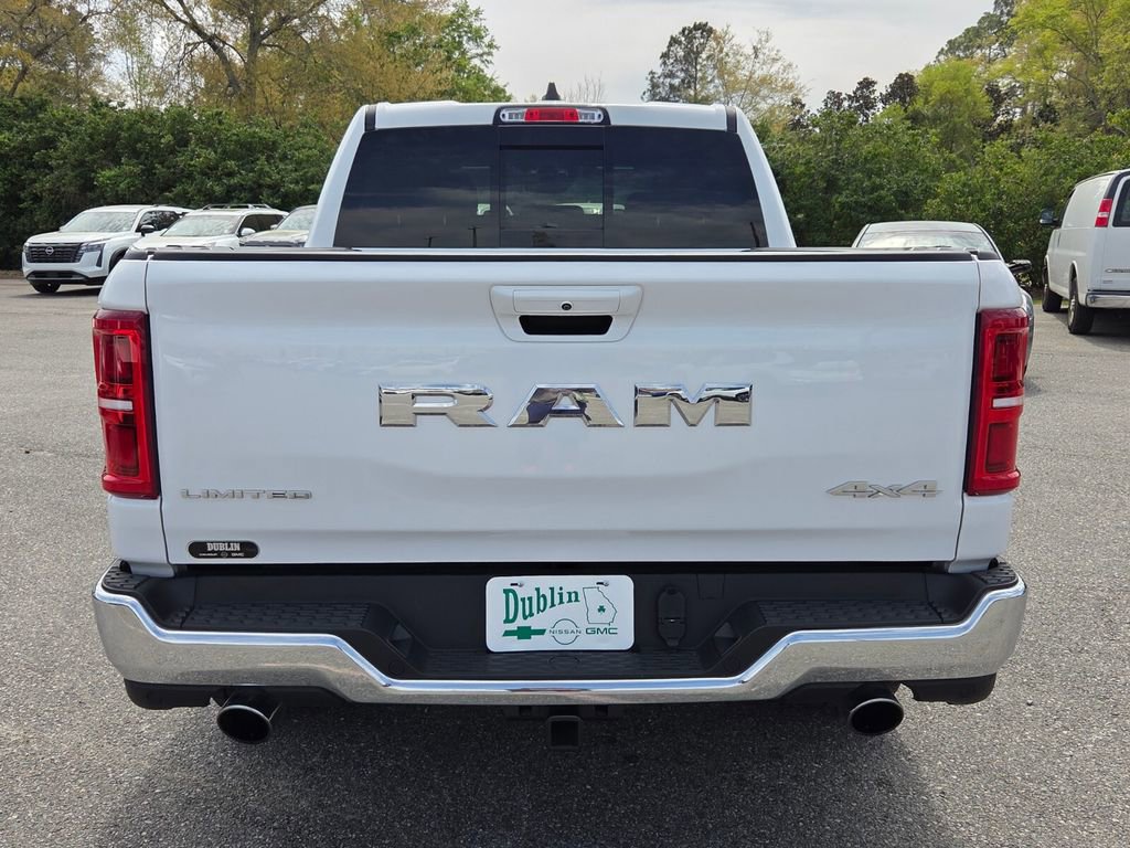 Used 2025 RAM 1500 Limited AWD/4WD image 9
