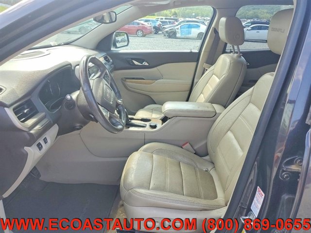 Used 2017 GMC Acadia Denali AWD/4WD image 8