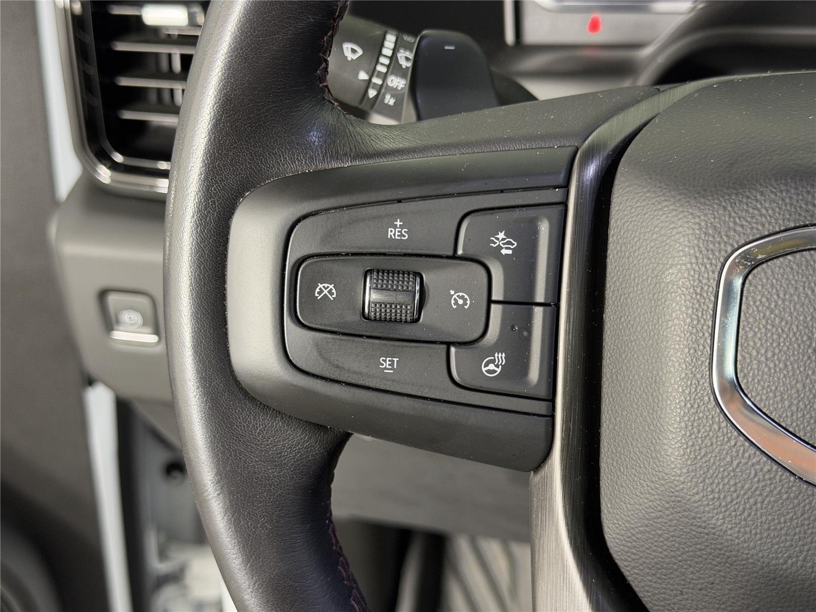 Certified 2024 GMC Sierra 1500 AT4X w/ AT4X AEV Edition AWD/4WD image 26