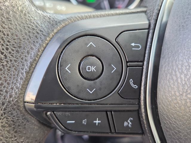 Used 2020 Toyota Camry LE w/ Sunroof Package FWD image 23