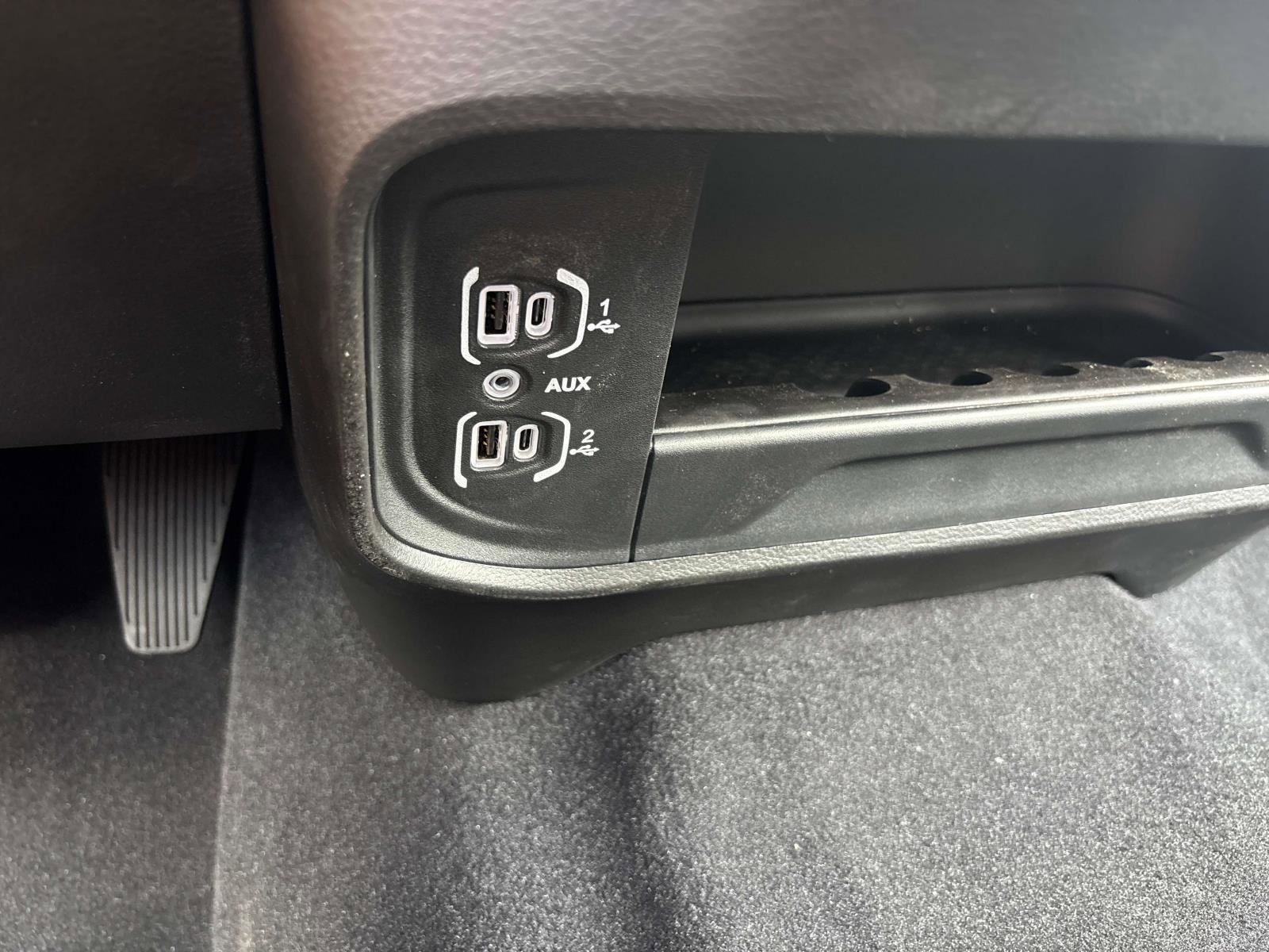 New 2025 RAM 2500 Tradesman image 13