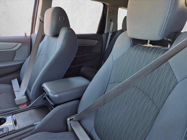 Used 2013 Chevrolet Traverse LT FWD image 6