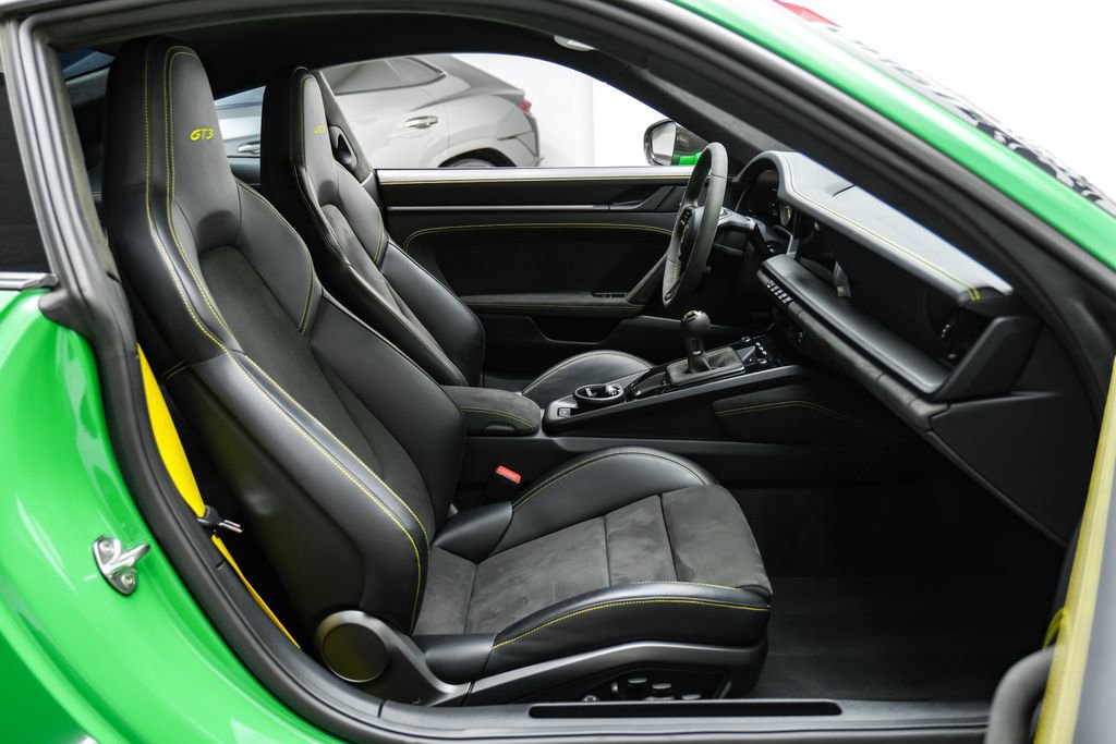 Used 2022 Porsche 911 GT3 RWD image 33