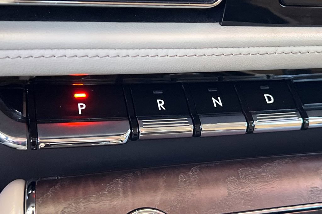 Used 2020 Lincoln Aviator Reserve RWD image 25