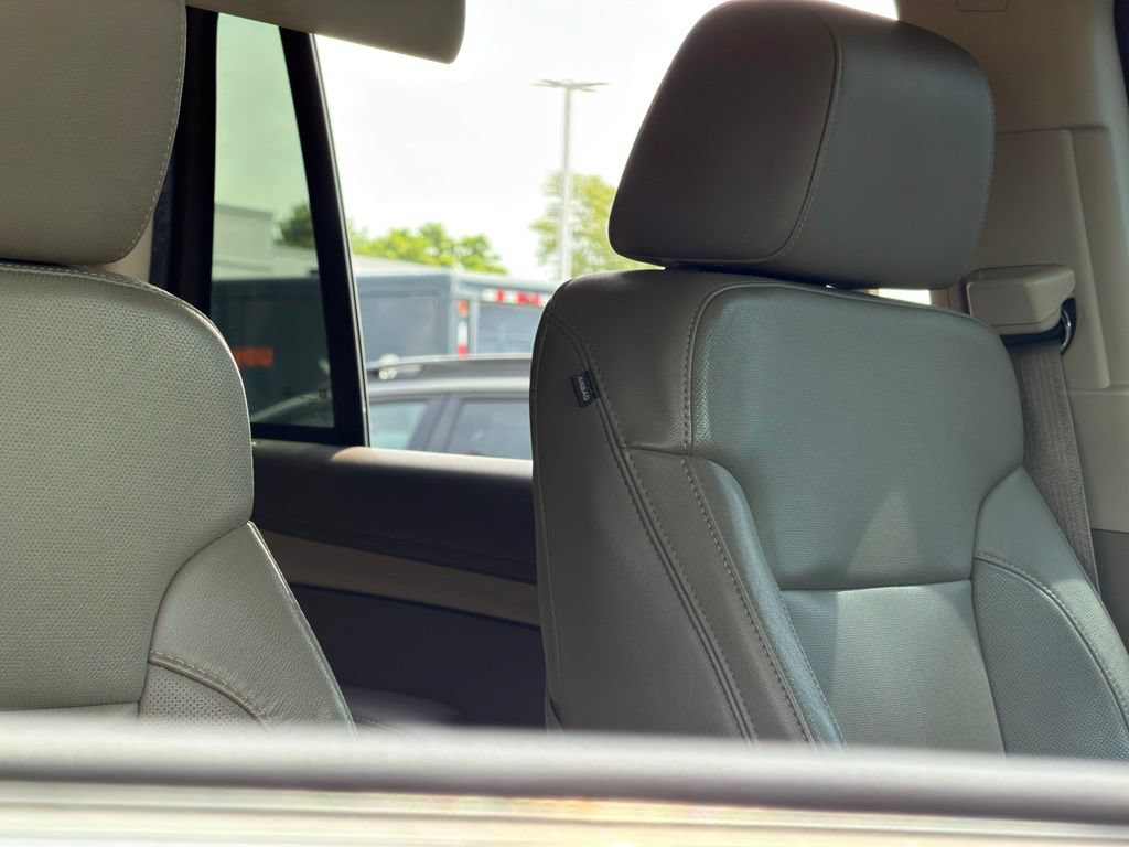 Used 2015 Chevrolet Tahoe LTZ AWD/4WD image 48