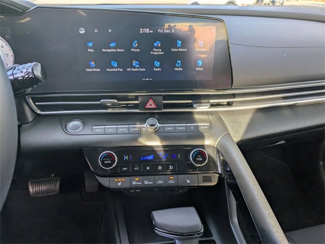 Certified 2023 Hyundai Elantra SEL w/ Convenience Package image 31