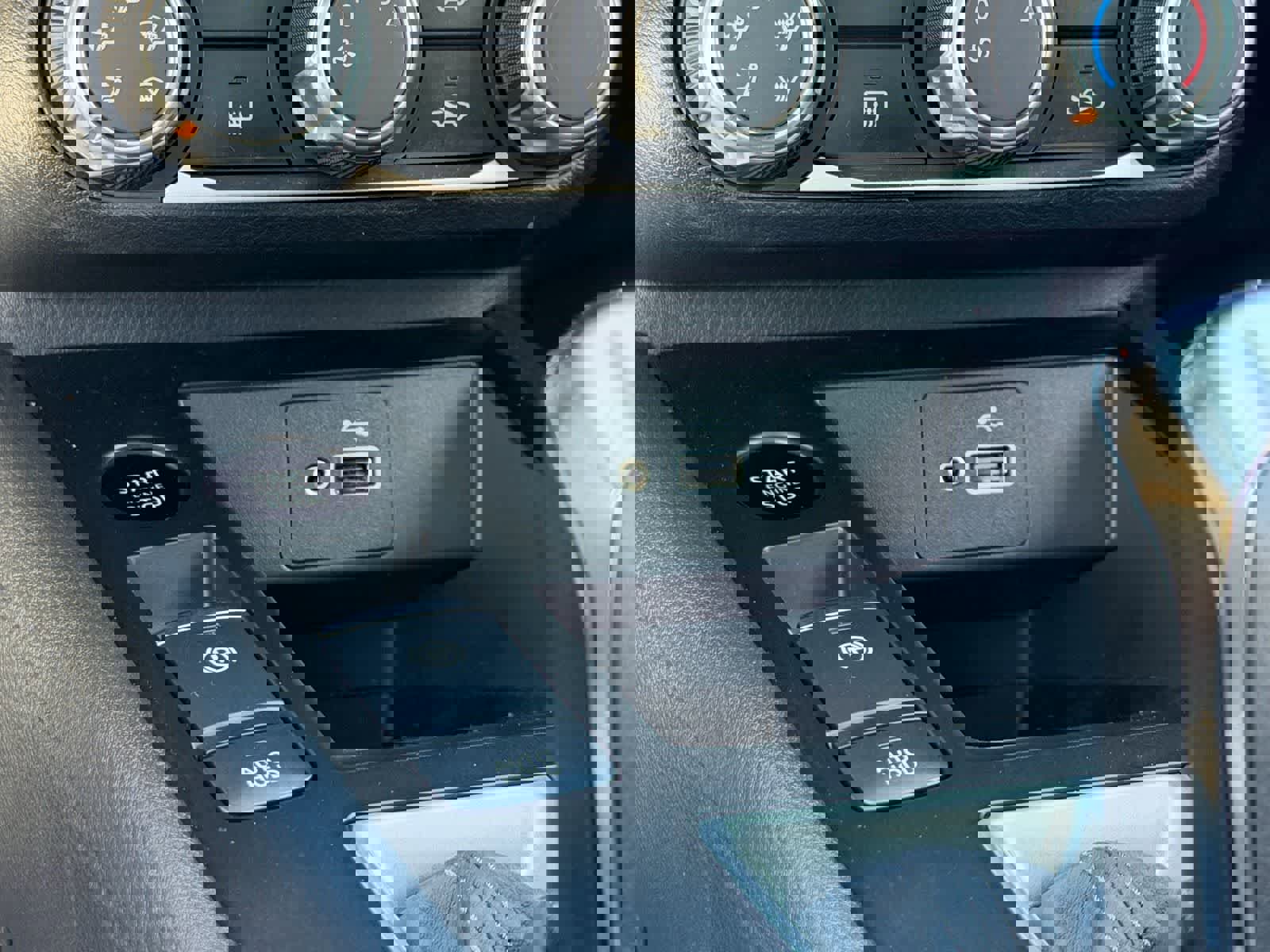 Certified 2025 Nissan Kicks S image 25