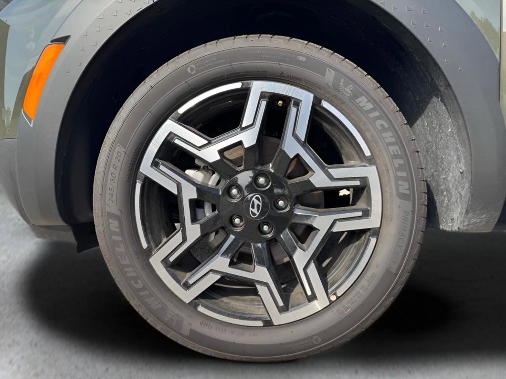Certified 2026 Hyundai Santa Cruz Limited AWD/4WD image 14