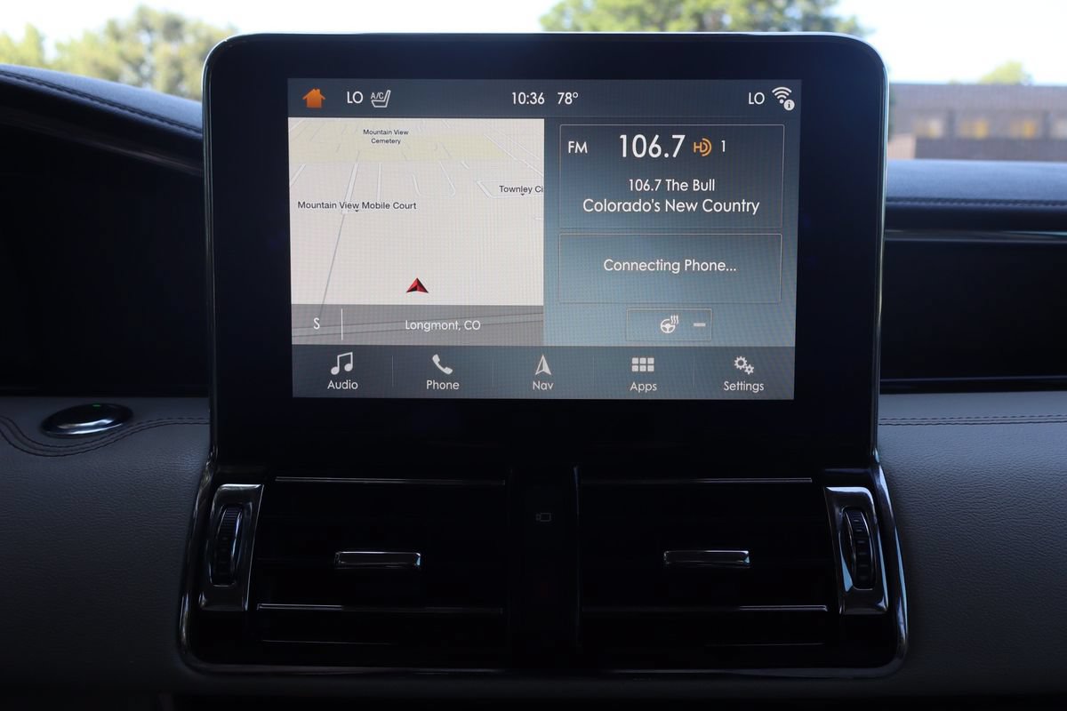 Used 2018 Lincoln Navigator Reserve w/ Technology Package AWD/4WD image 37