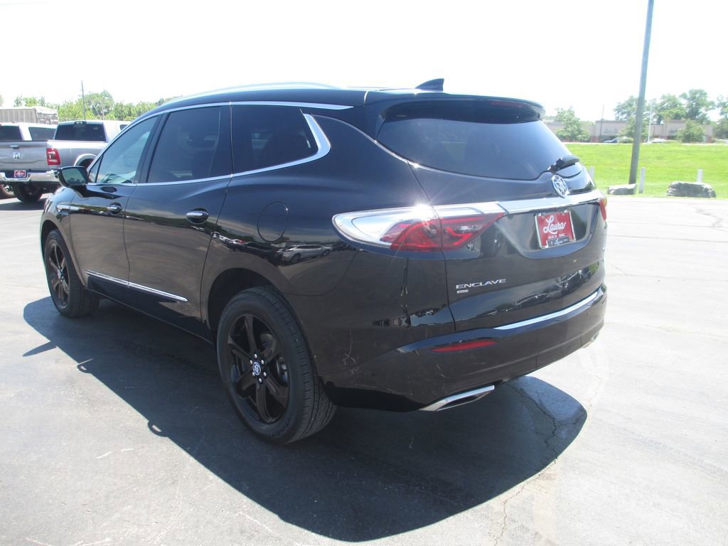 Certified 2023 Buick Enclave Essence w/ Experience Buick Package AWD/4WD image 8
