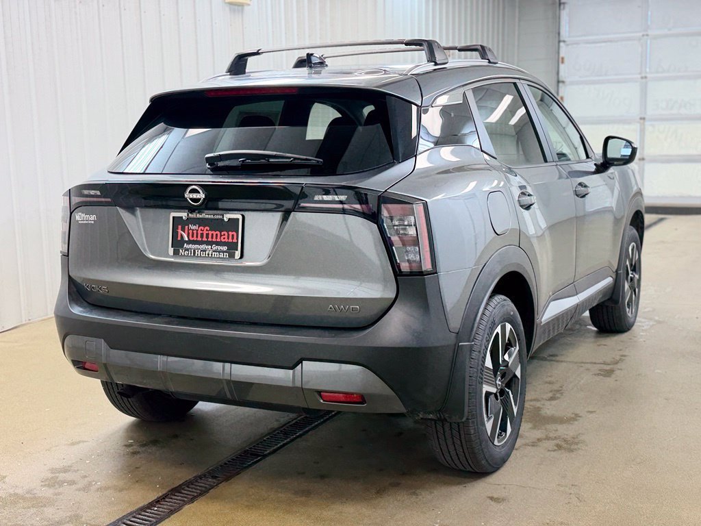New 2027 Nissan Kicks SV AWD/4WD image 5