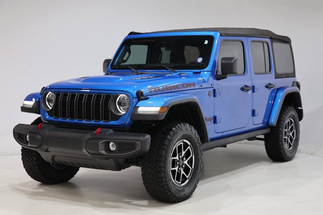 Used 2024 Jeep Wrangler Unlimited Rubicon w/ Safety Group AWD/4WD image 3