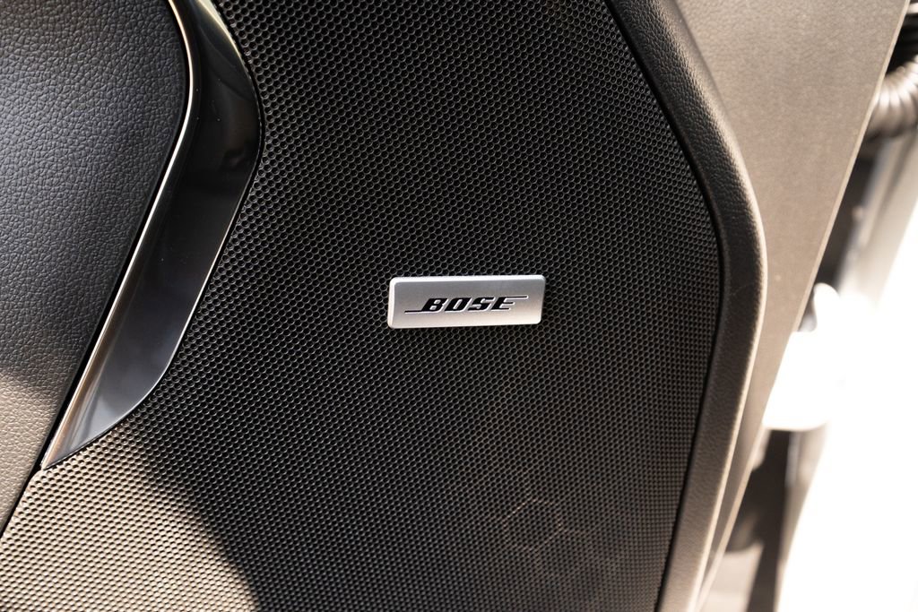 New 2025 Chevrolet Suburban Premier w/ Sun And Tow Package image 21