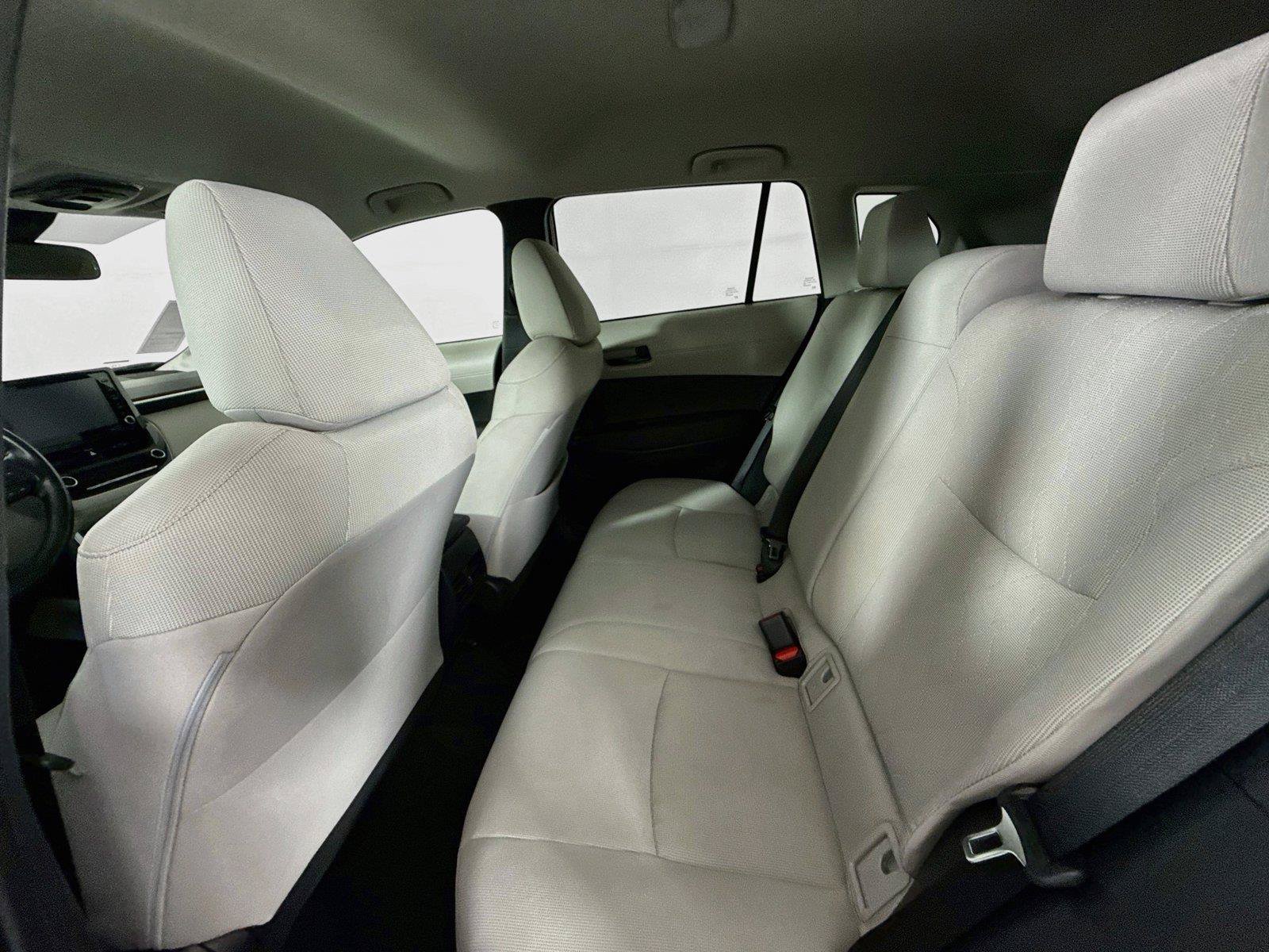 Used 2022 Toyota Corolla Cross LE FWD image 28