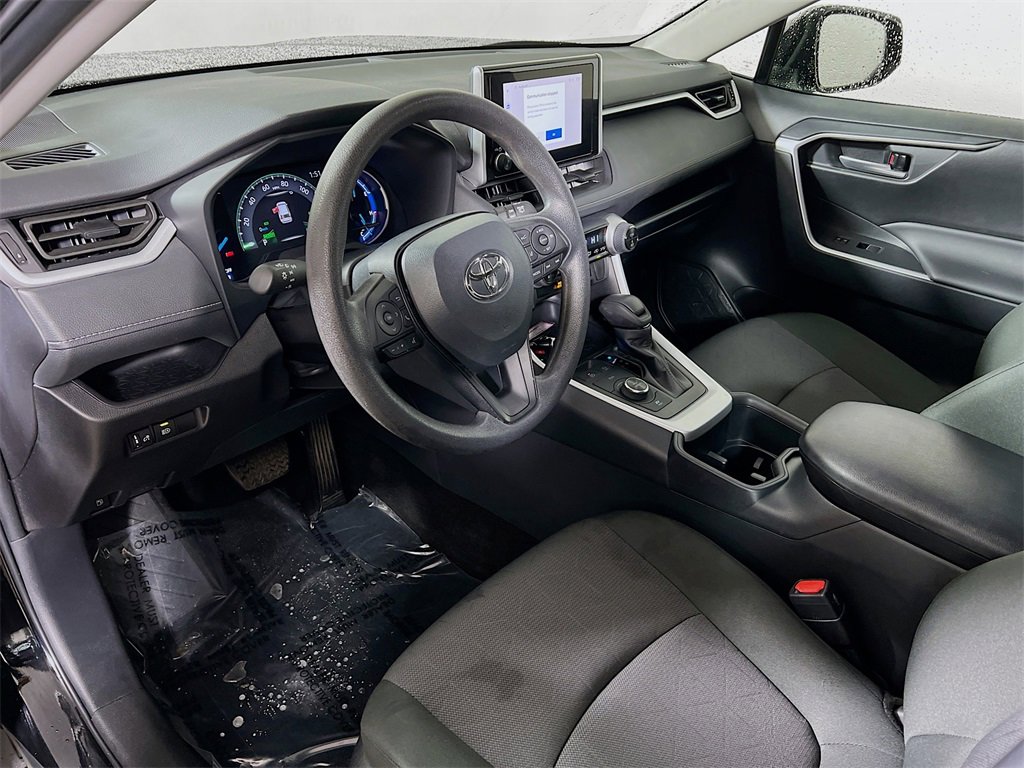 Certified 2025 Toyota RAV4 XLE image 10