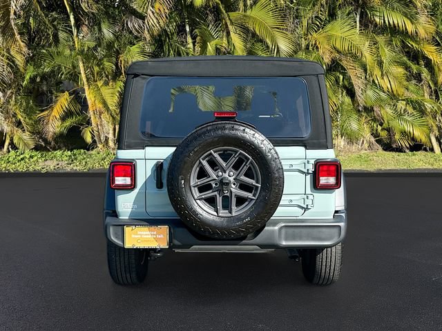 Used 2024 Jeep Wrangler Sport S image 6