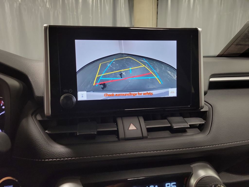 Used 2024 Toyota RAV4 XLE image 17