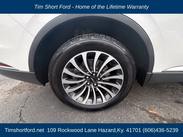 Used 2023 Lincoln Aviator AWD w/ Premium Package image 26