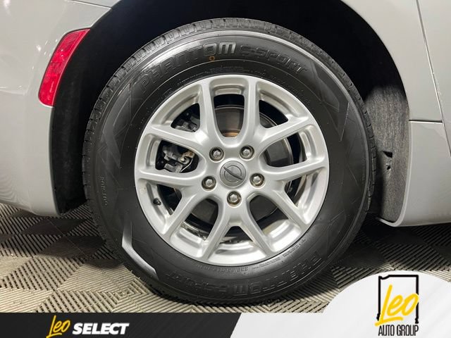 Used 2022 Chrysler Pacifica Touring-L FWD image 34