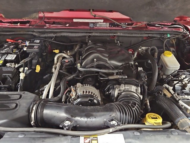 Used 2012 Jeep Wrangler Unlimited Sahara w/ Connectivity Group image 26