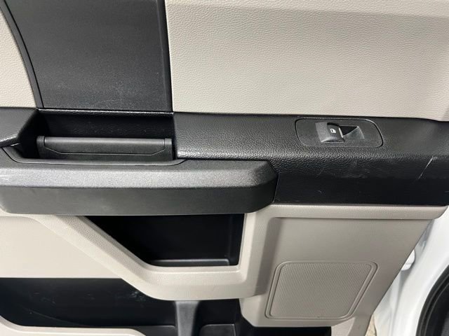 Used 2018 Ford F250 XL w/ Power Equipment Group AWD/4WD image 43