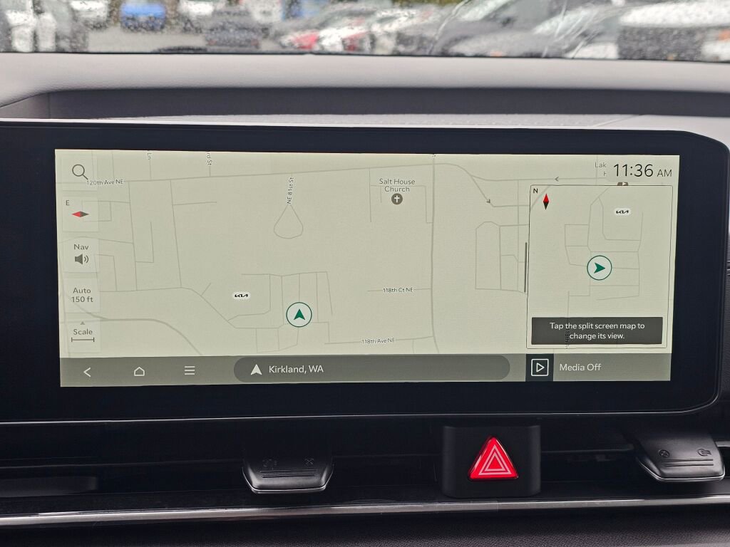 New 2026 Kia Carnival EX image 13