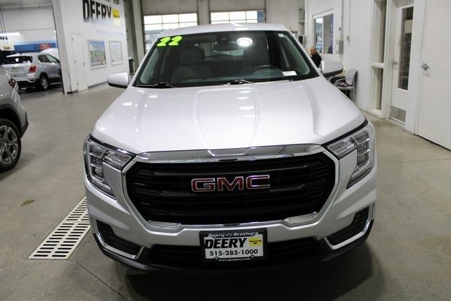 Used 2022 GMC Terrain SLE w/ Fleet Convenience Package image 30
