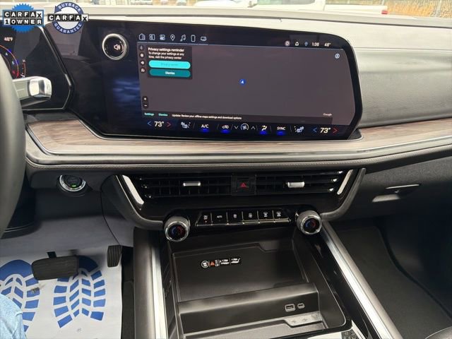 Used 2025 Chevrolet Suburban Z71 image 33