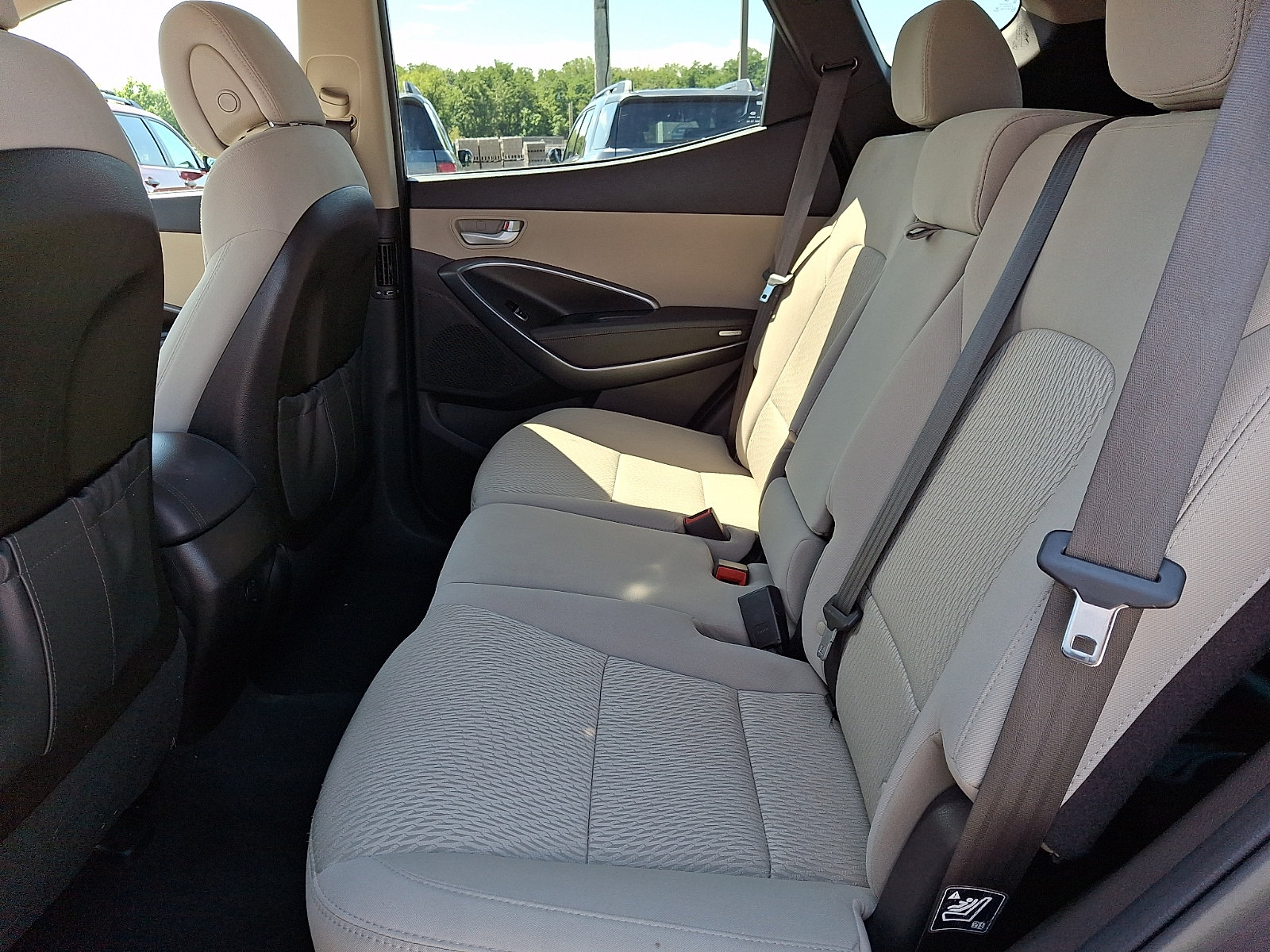 Used 2018 Hyundai Santa Fe Sport w/ 2.4L Value Package 02 AWD/4WD image 10