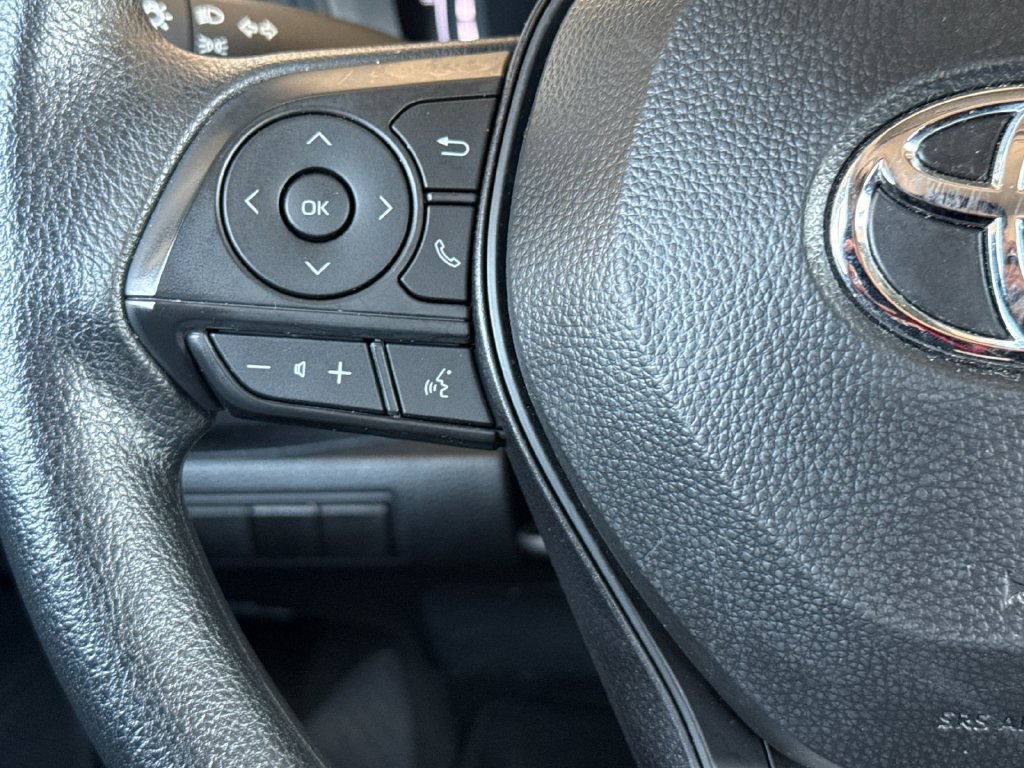 Used 2026 Toyota Corolla LE FWD image 24