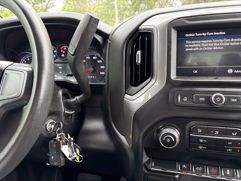 Used 2020 Chevrolet Silverado 1500 Custom w/ Custom Value Package RWD image 33