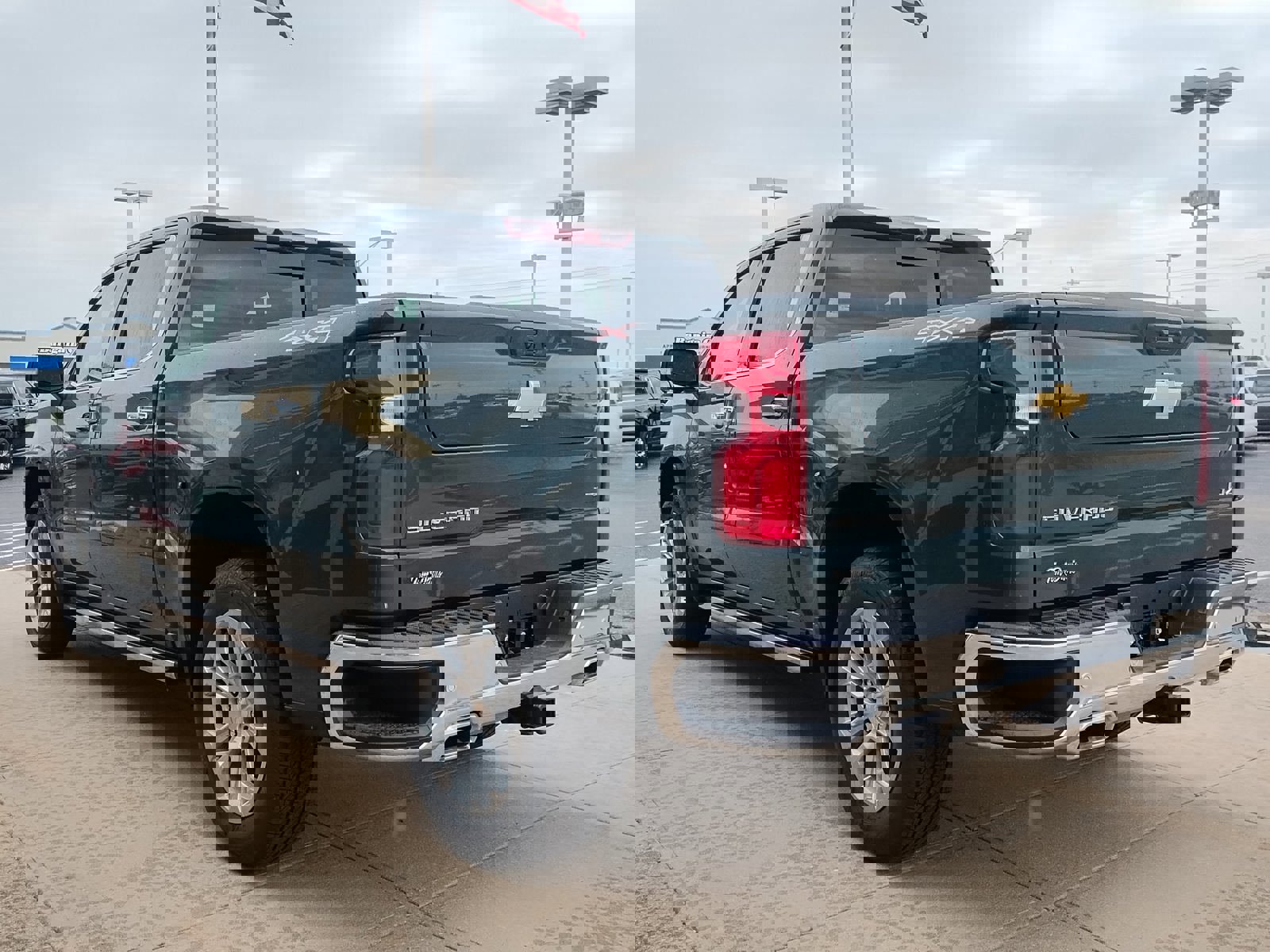 New 2025 Chevrolet Silverado 1500 LTZ w/ LTZ Premium Package image 3